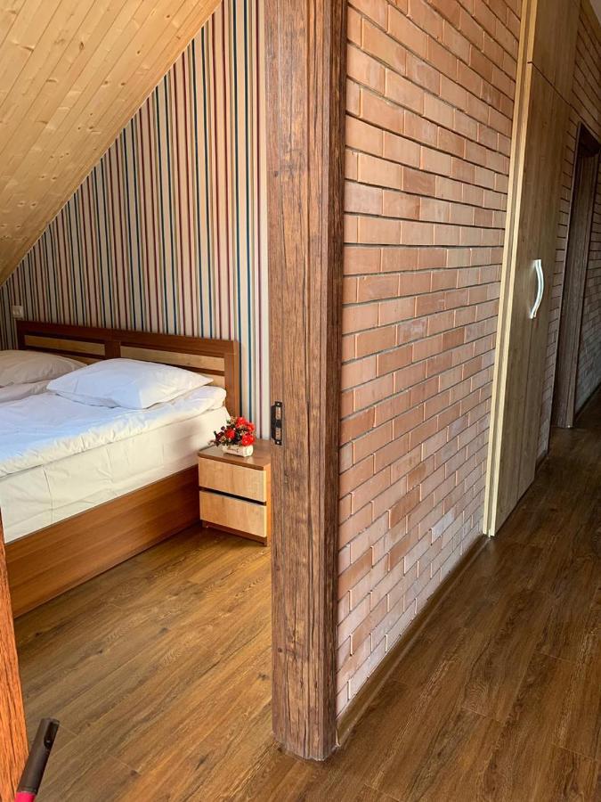 Bolnisi Elia Hotel Ngoại thất bức ảnh