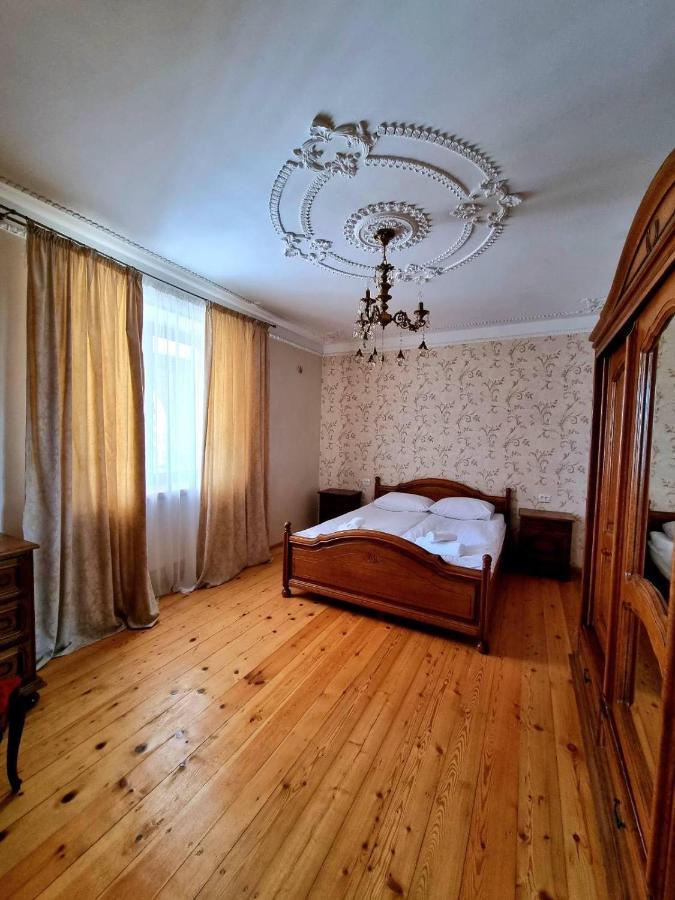 Bolnisi Elia Hotel Ngoại thất bức ảnh