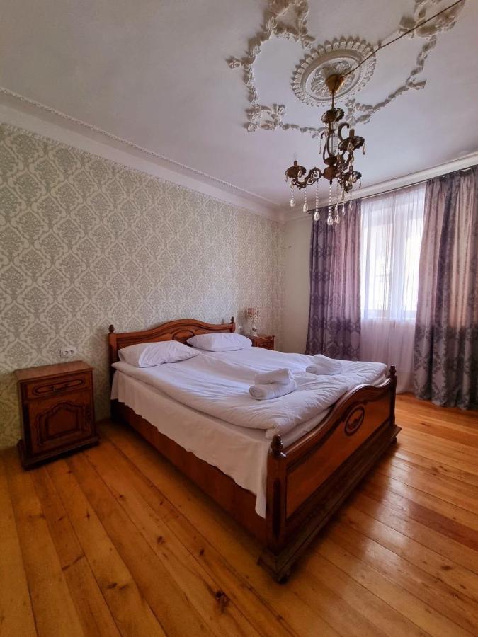 Bolnisi Elia Hotel Ngoại thất bức ảnh