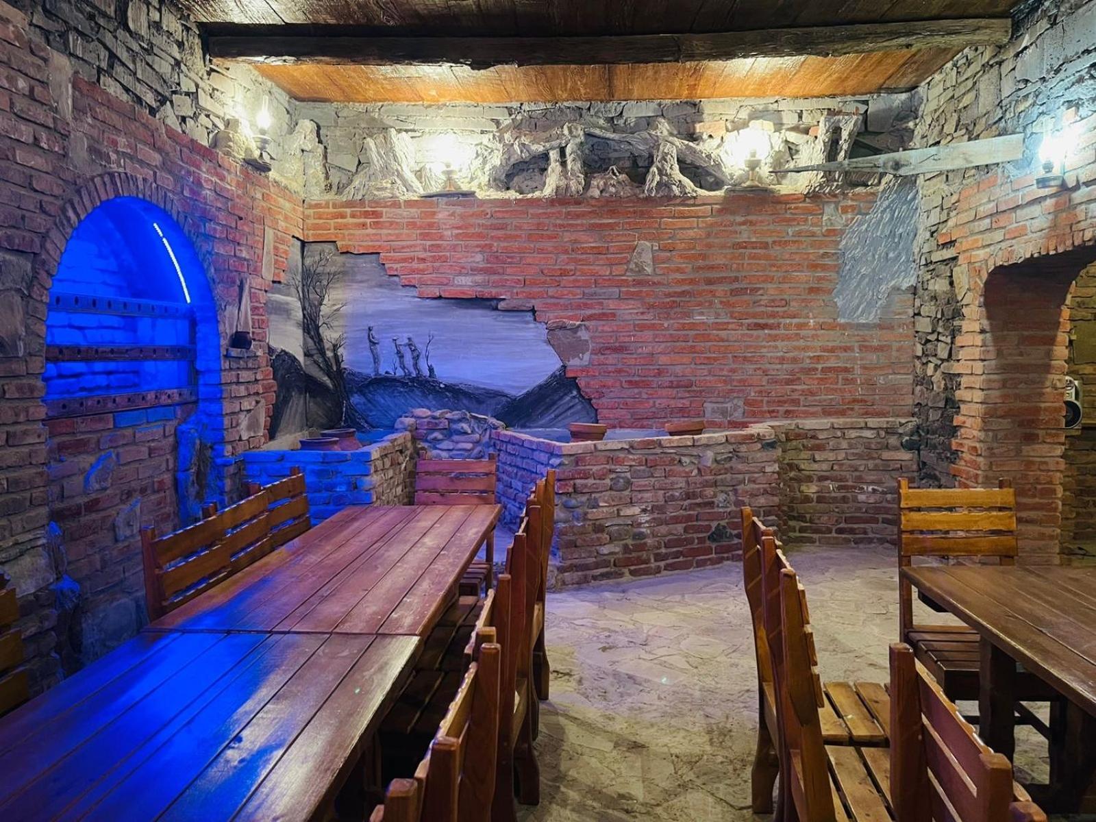 Bolnisi Elia Hotel Ngoại thất bức ảnh