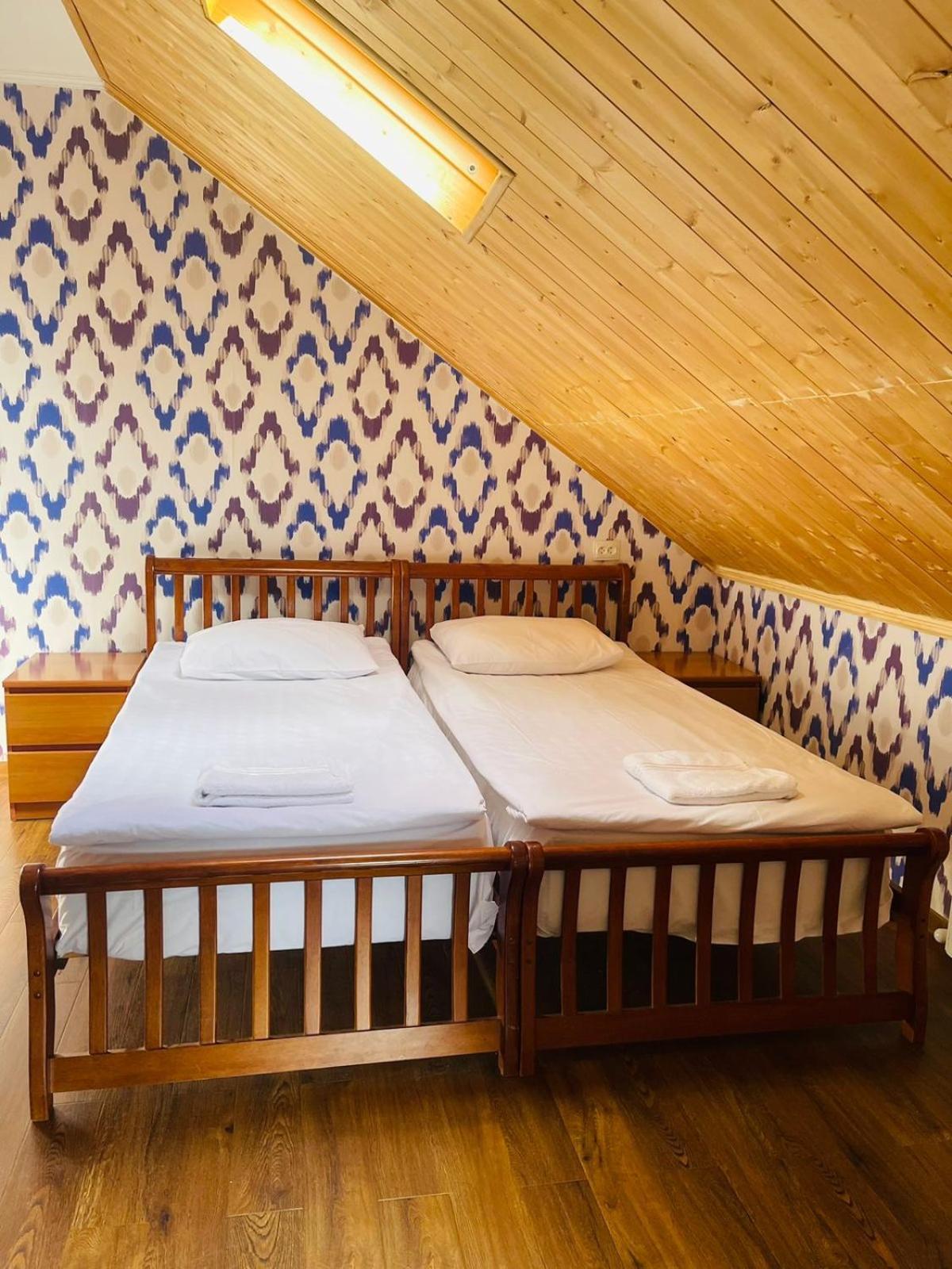 Bolnisi Elia Hotel Ngoại thất bức ảnh